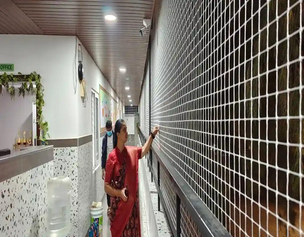 Bird Netting Service in Narsingi by Sri Myra Safety Solutions